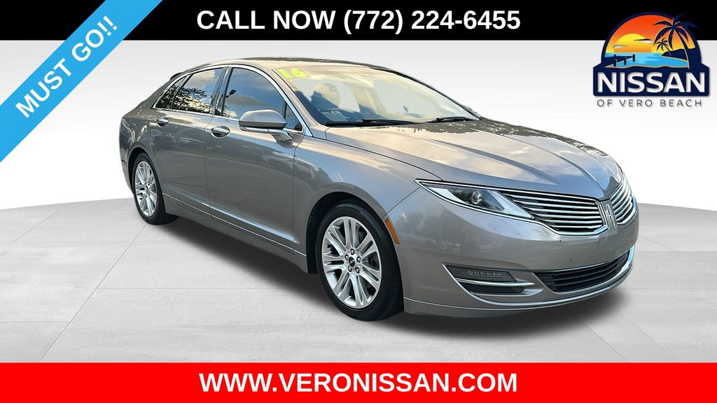 2016 Lincoln MKZ Base