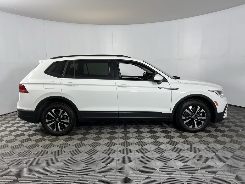 2024 Volkswagen Tiguan S photo 3