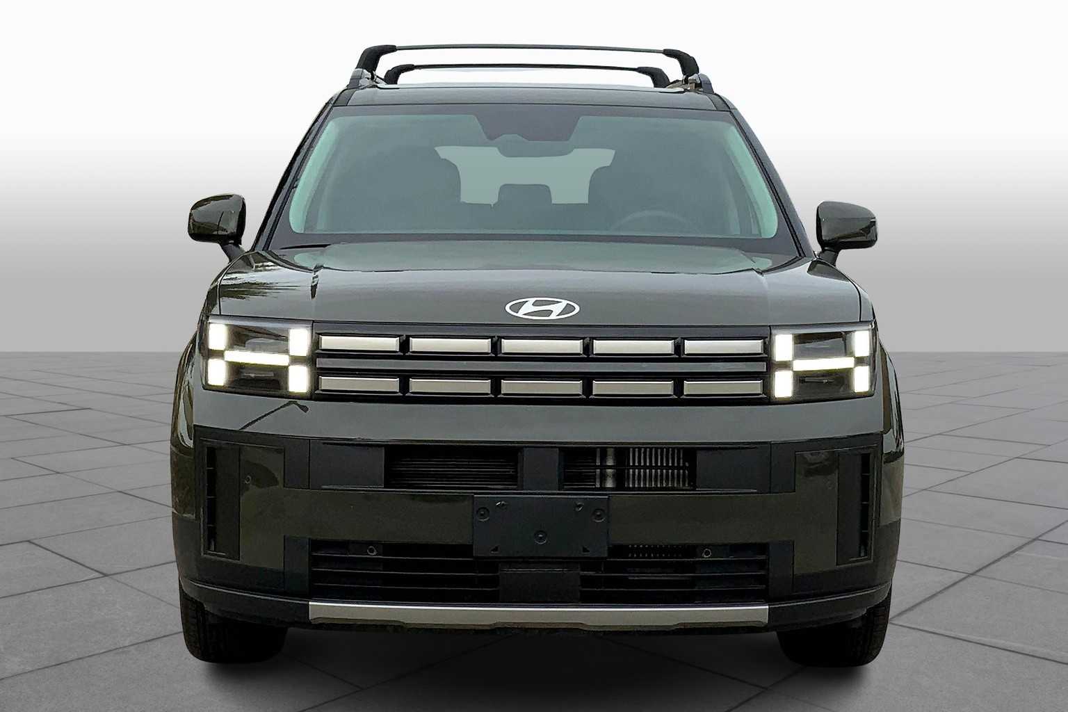 2025 Hyundai Santa Fe SEL photo 3