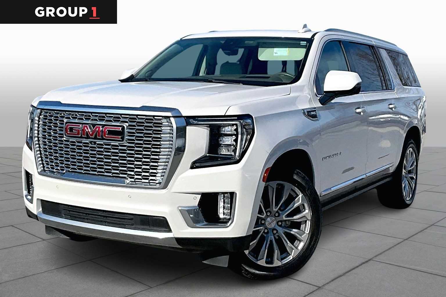2022 GMC Yukon XL Denali's photo