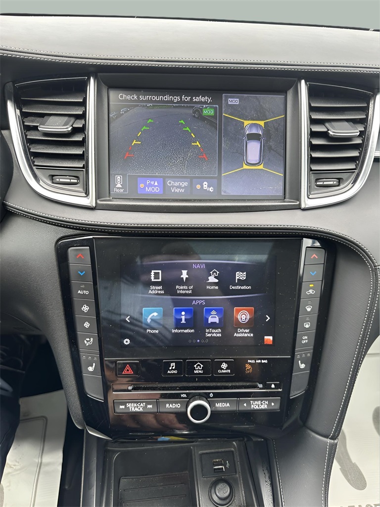 2019 Infiniti QX50 Essential photo 27
