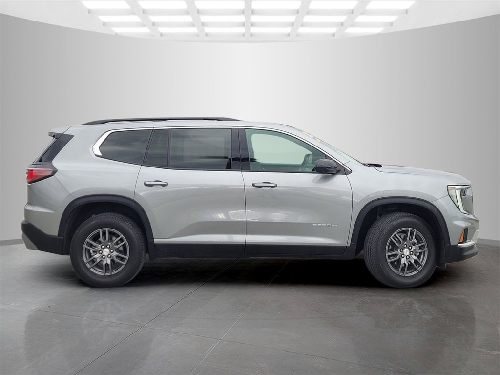 2025 Gmc Acadia Elevation photo 2