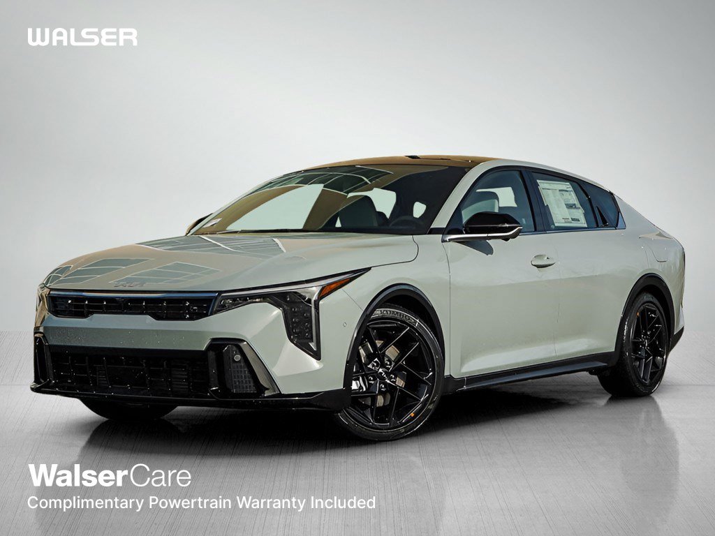 2025 Kia K4 GT-Line Turbo's photo