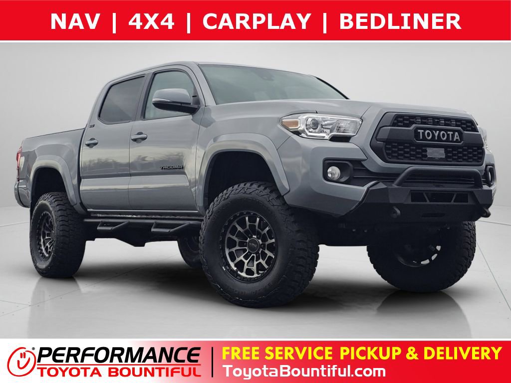 2021 Toyota Tacoma SR5's photo
