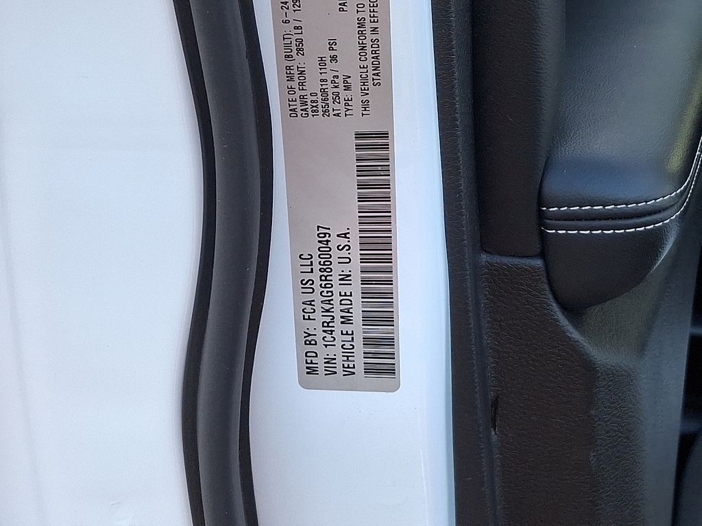 2024 Jeep Grand Cherokee Altitude photo 26
