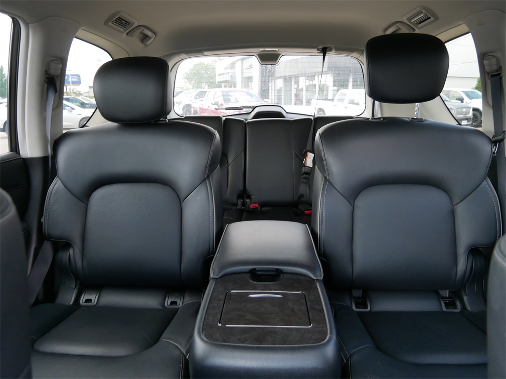 2024 Infiniti QX80 Luxe photo 18