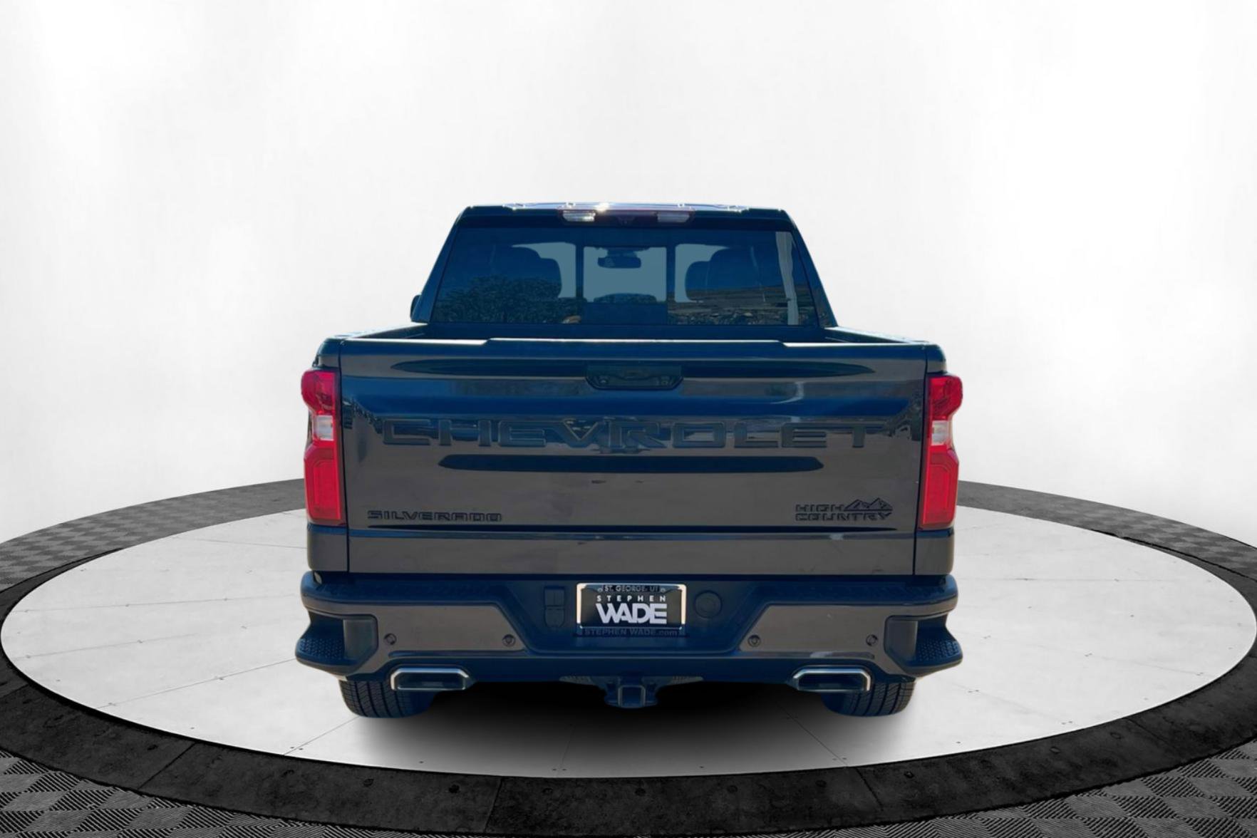 2022 Chevrolet Silverado 1500 High Country photo 4