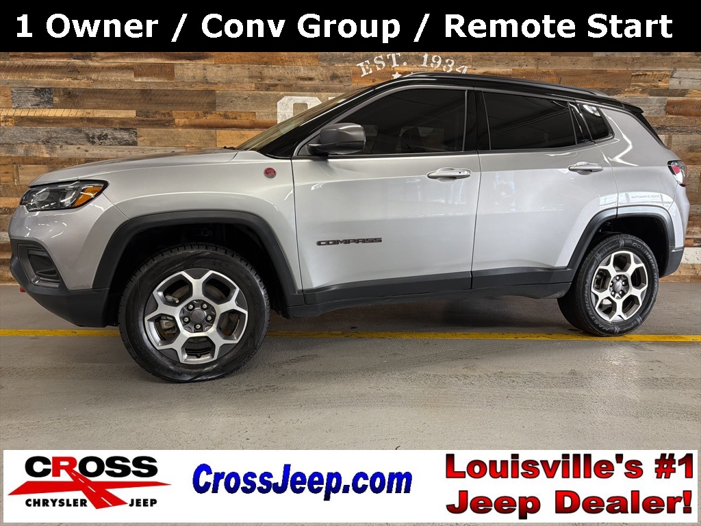 2022 Jeep Compass Trailhawk's photo