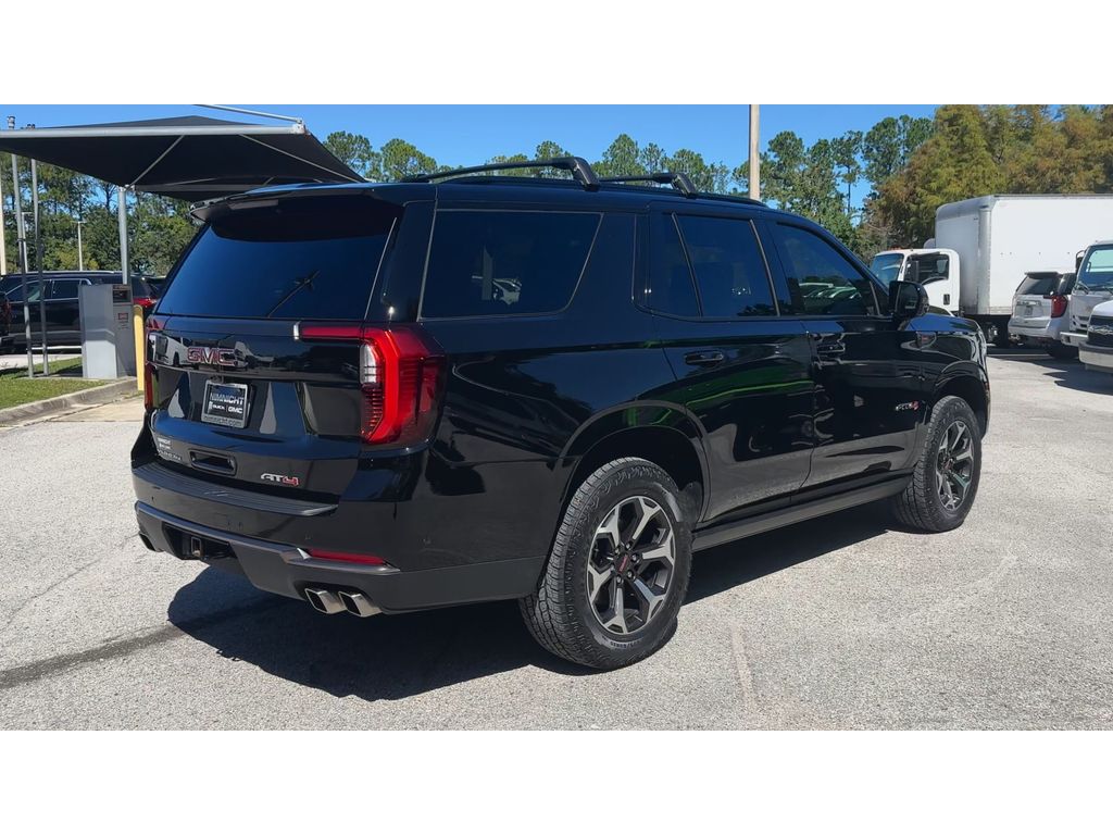 2025 Gmc Yukon AT4 Ultimate photo 4