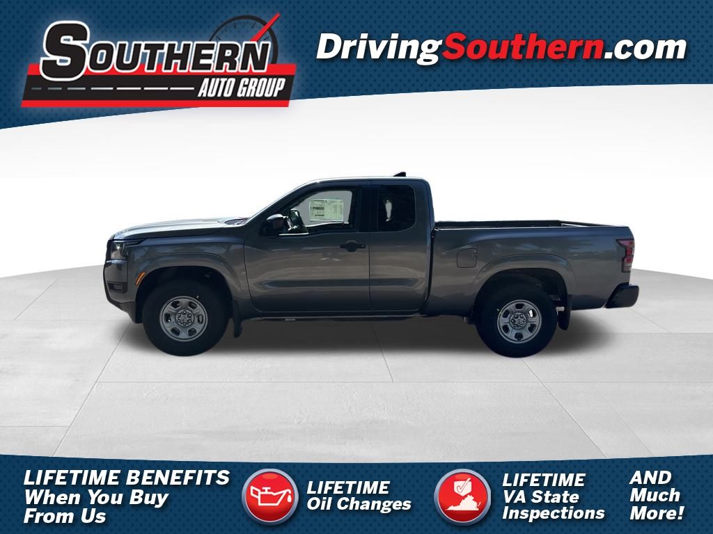 2026 Nissan Frontier S's photo