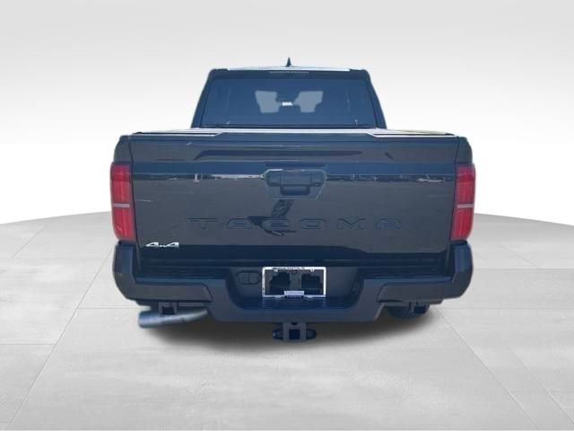 2025 Toyota Tacoma SR5 4x4 Double Cab photo 4