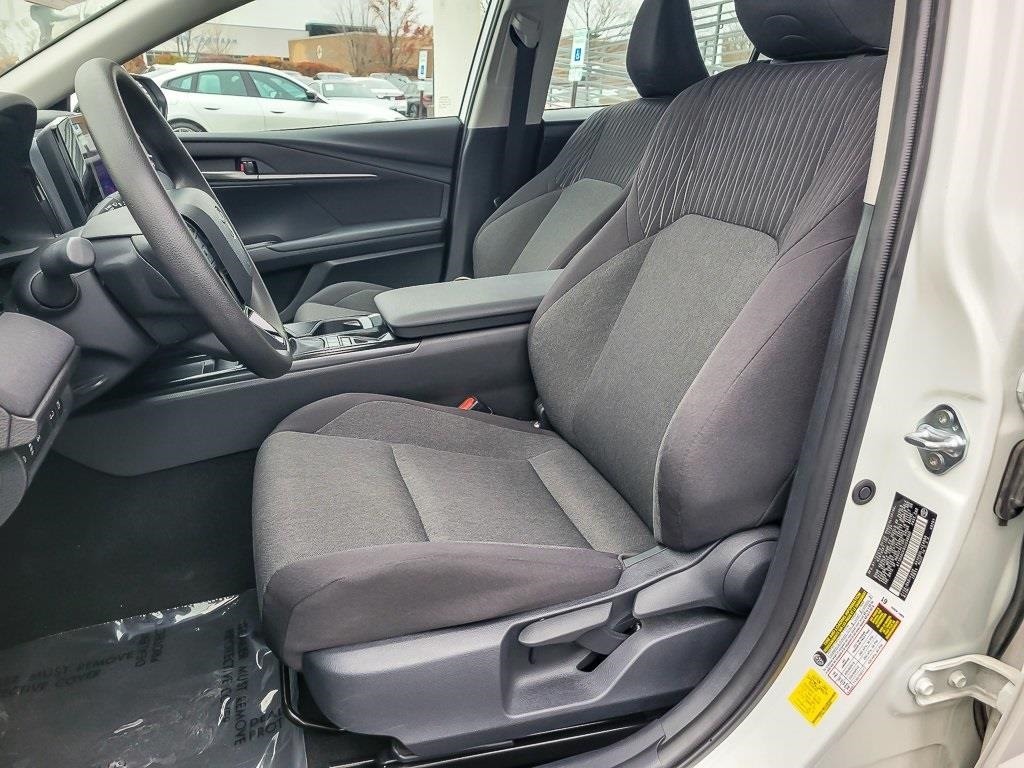 2025 TOYOTA CAMRY - Image 7