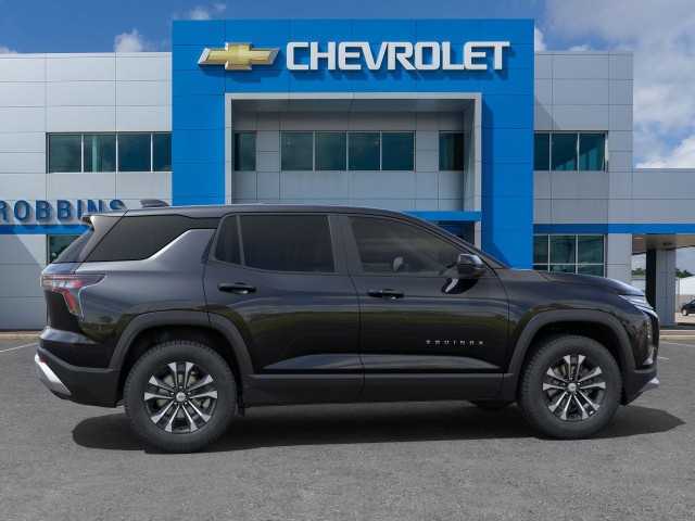 2026 Chevrolet Equinox LT photo 4