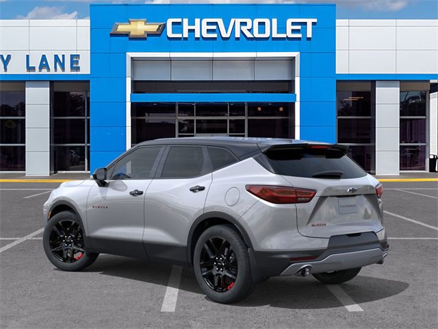2025 Chevrolet Blazer 2LT photo 2
