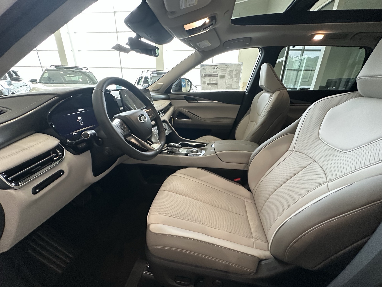 2026 Infiniti QX60 Luxe photo 13