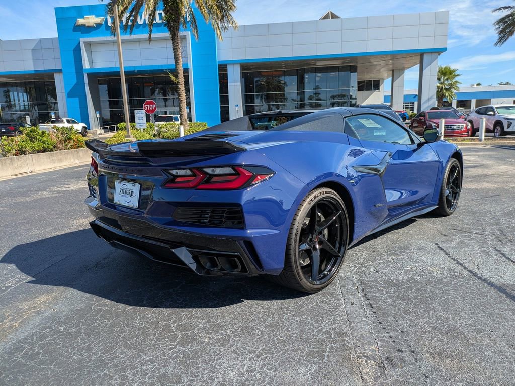 2025 Chevrolet Corvette E-Ray 2LZ photo 4