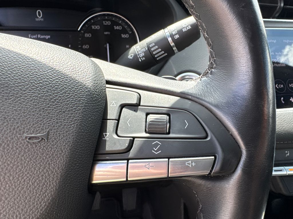 2023 Cadillac XT4 Premium Luxury photo 25