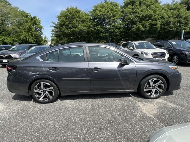 2022 Subaru Legacy Limited XT photo 2