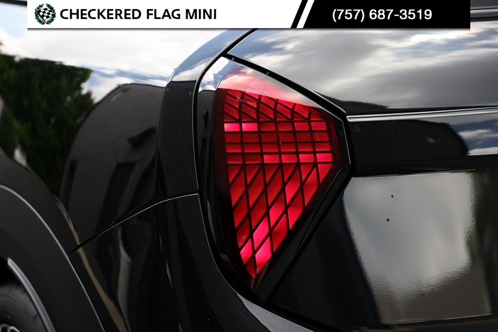 2025 Mini Cooper S Iconic photo 12