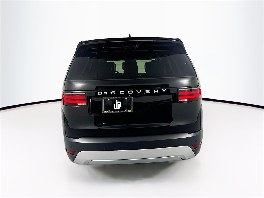 2024 Land Rover Discovery S photo 6