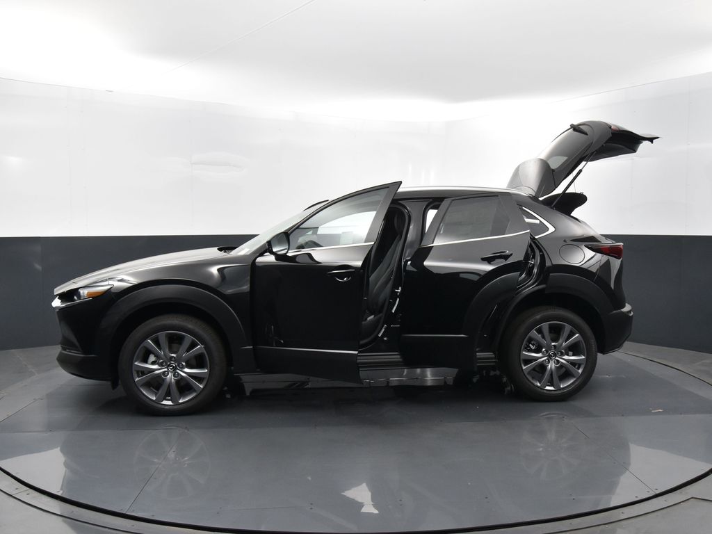 2025 Mazda CX-30 2.5 S Preferred photo 29