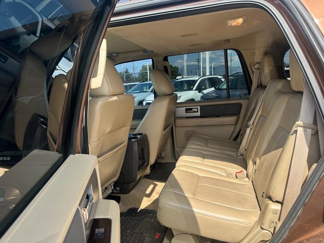 2012 Ford Expedition XLT photo 4