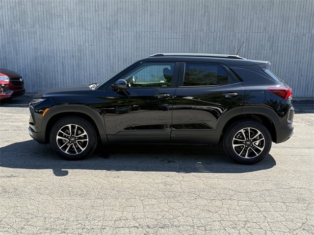 2026 Chevrolet Trailblazer LT photo 8