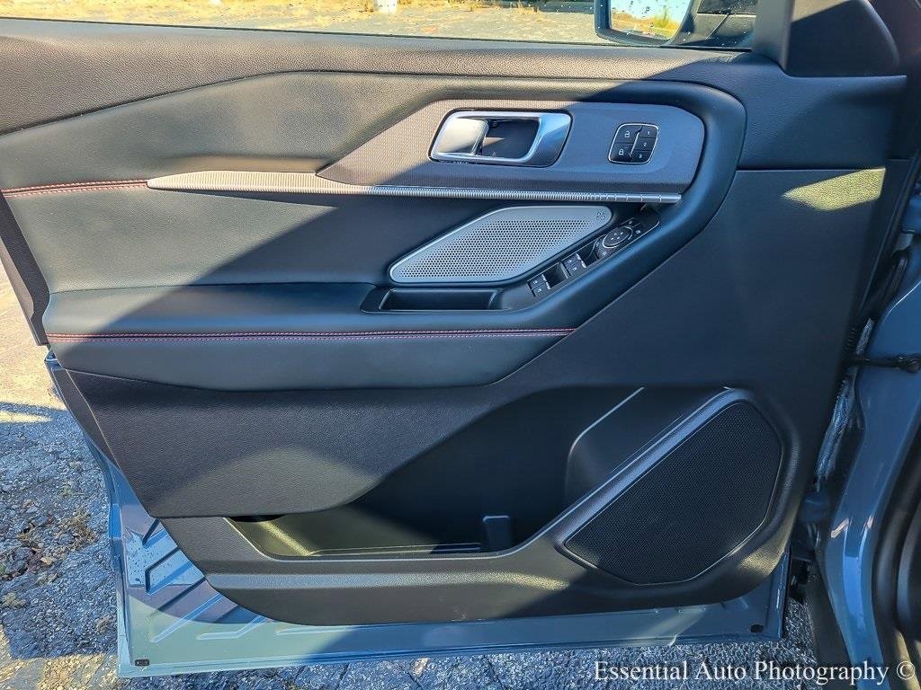 2025 FORD EXPLORER - Image 18