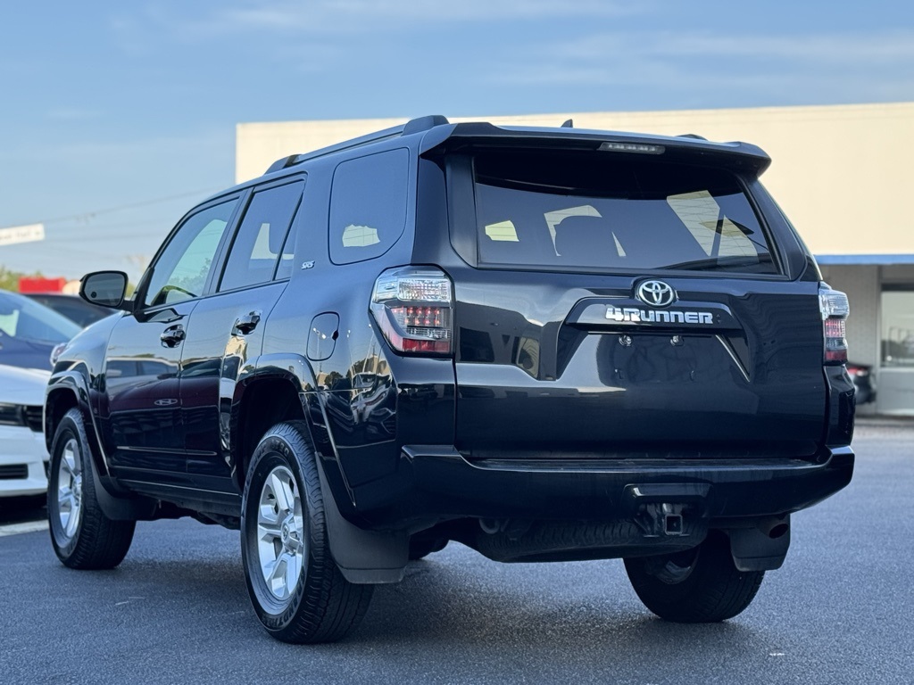 2024 Toyota 4Runner SR5 photo 3