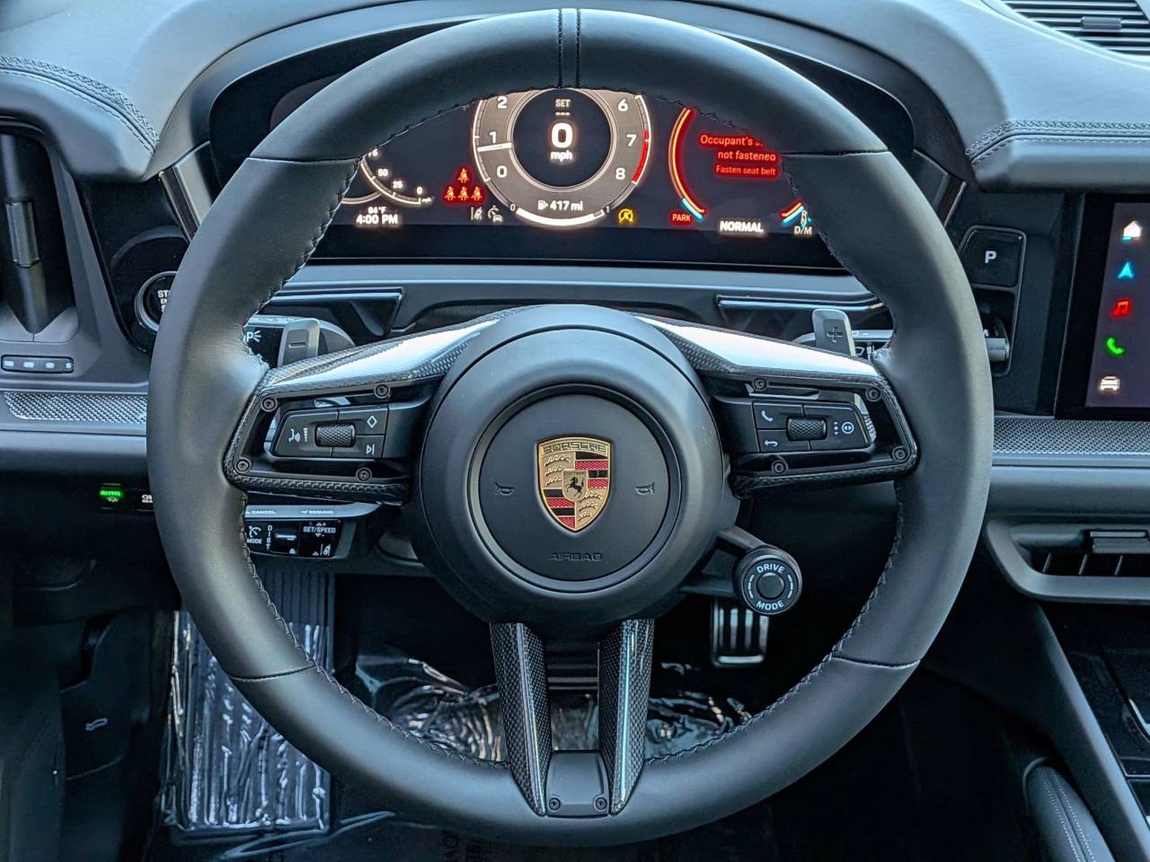 2025 Porsche Cayenne GTS photo 6