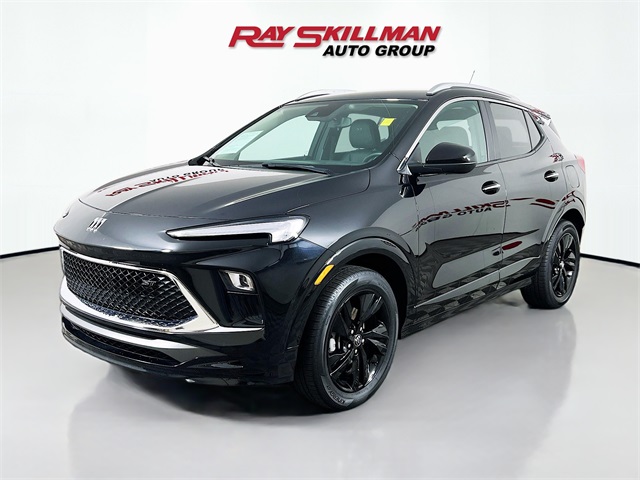 2024 Buick Encore GX Sport Touring photo 3