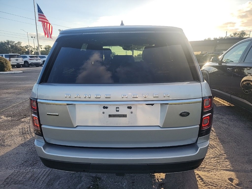 2019 Land Rover Range Rover SuperCharged photo 2