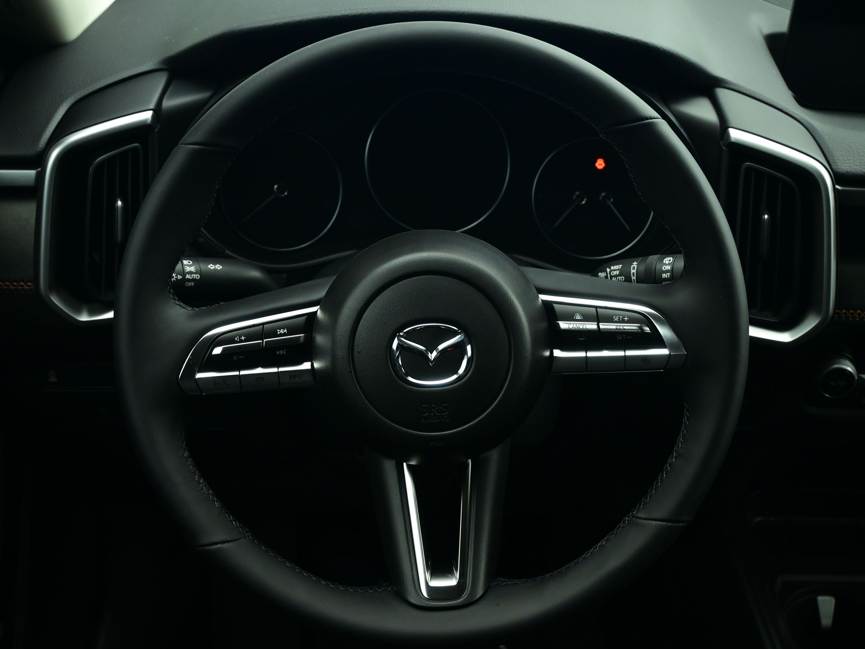 2025 Mazda CX-50 Premium photo 2