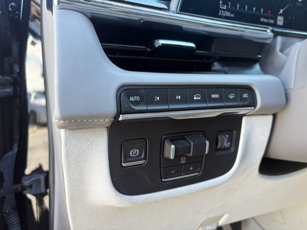 2024 Cadillac Escalade ESV Premium Luxury Platinum photo 6