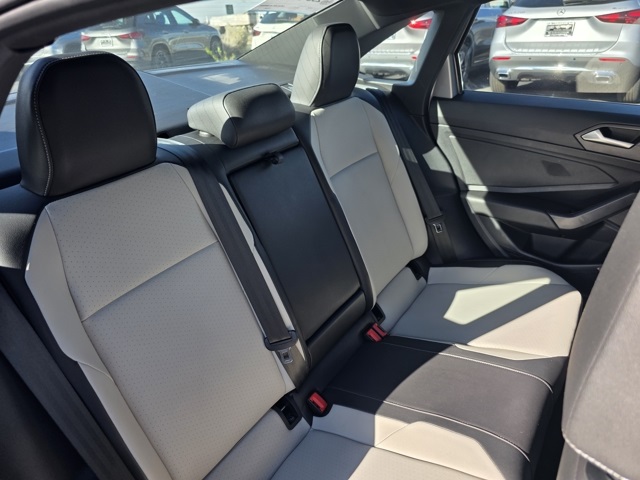 2019 Volkswagen Jetta R-Line photo 21