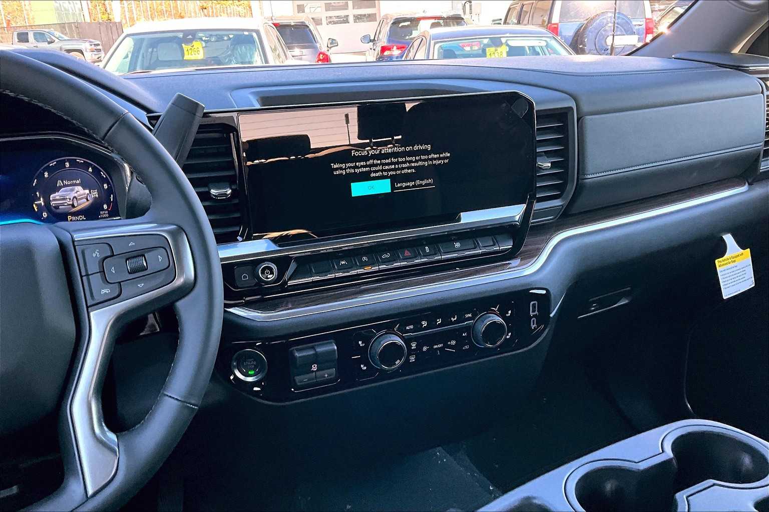 2025 Chevrolet Silverado 1500 LT photo 12