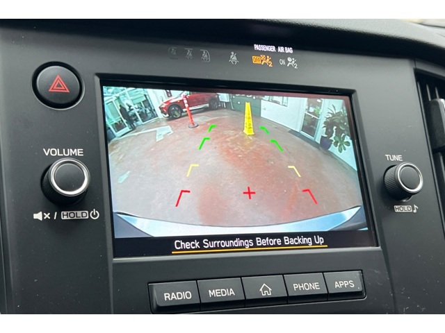 2025 Subaru Outback Base photo 16