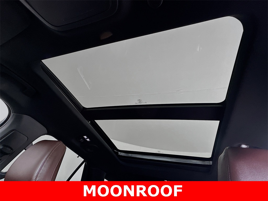 2023 Ford Explorer Platinum photo 4