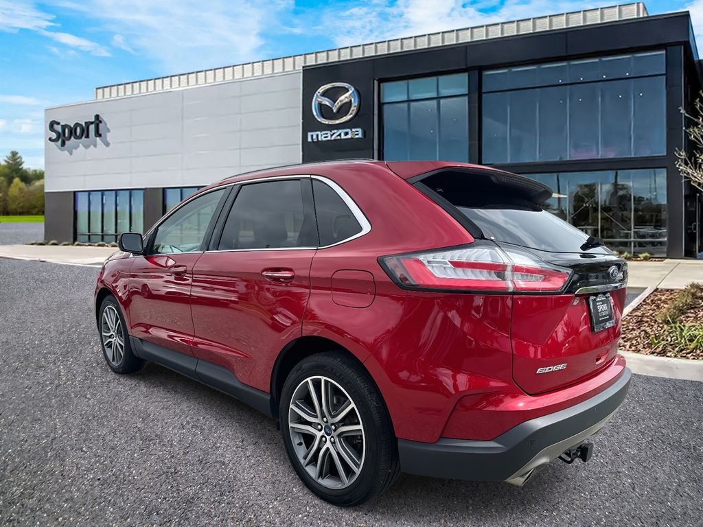 2020 Ford Edge Titanium photo 5