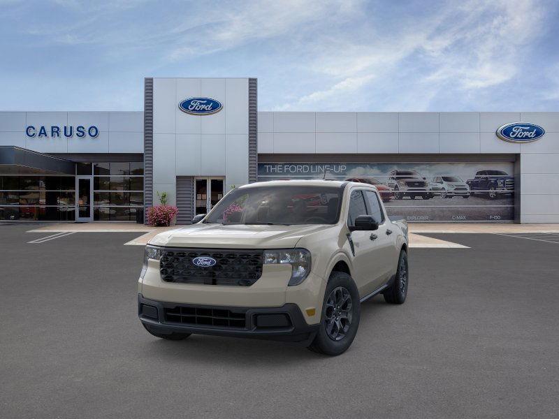 2025 Ford Maverick XLT photo 2