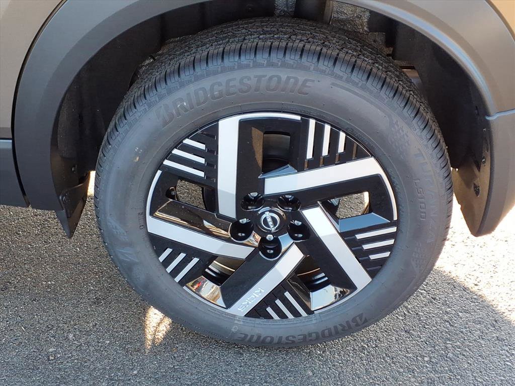 2026 Nissan Kicks SV photo 4