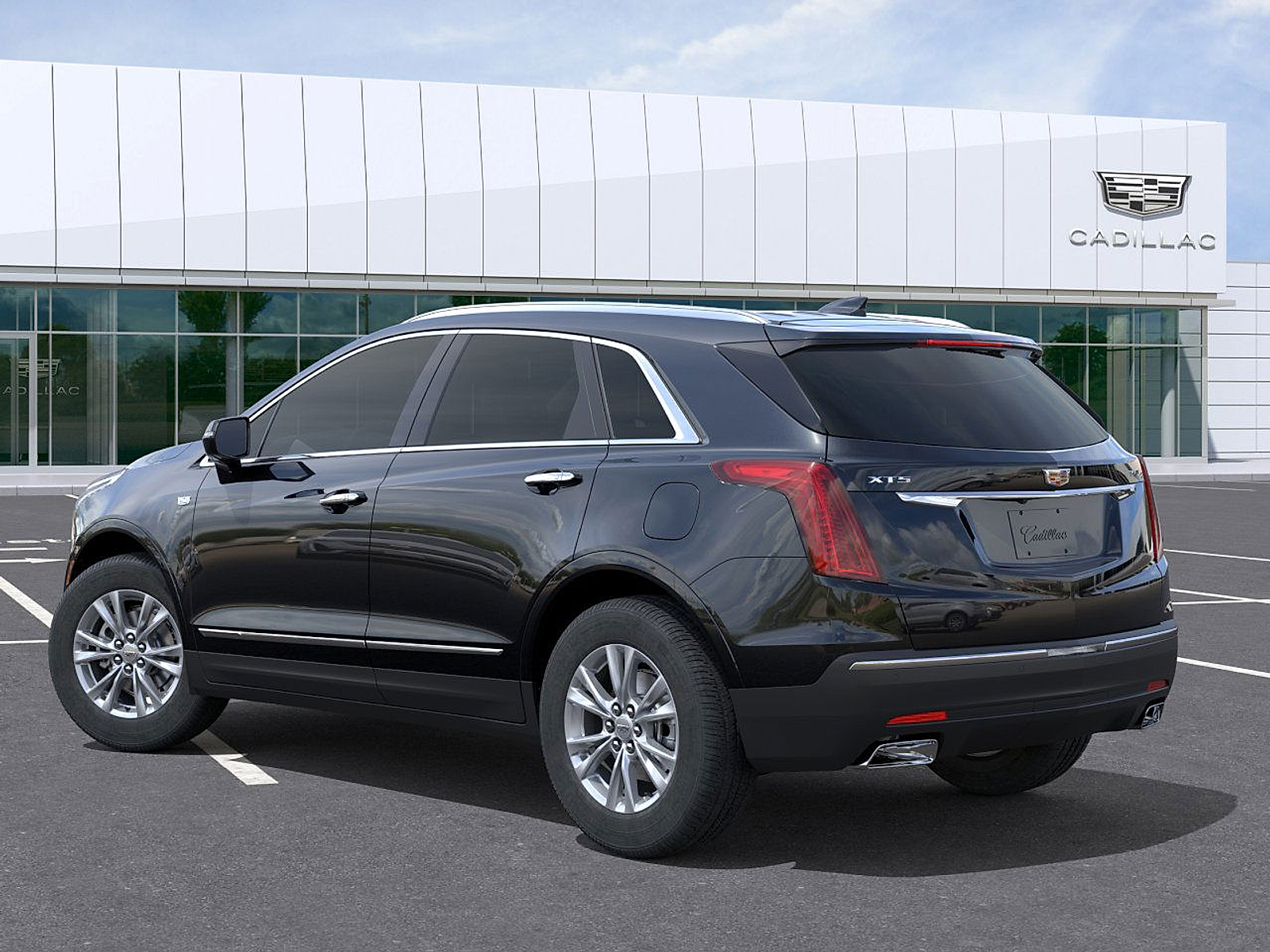 2025 Cadillac XT5 Luxury photo 2