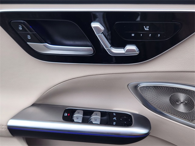 2025 Mercedes Benz C 300 4MATIC photo 11