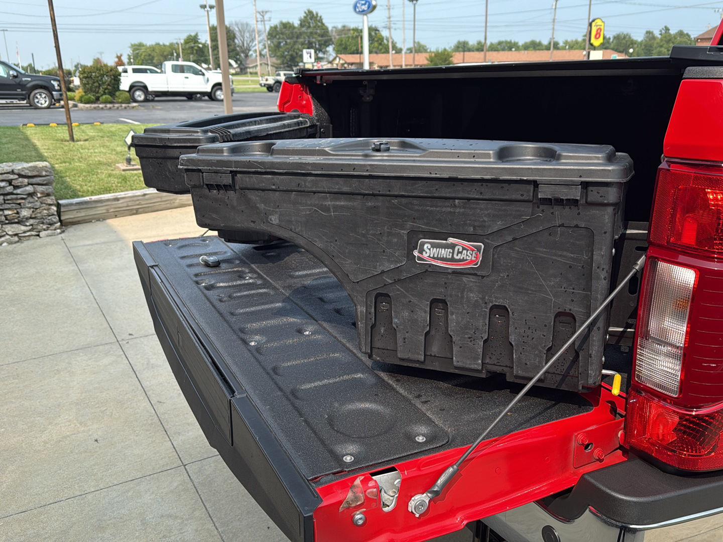 2021 Ford F-250 Lariat Tremor photo 24