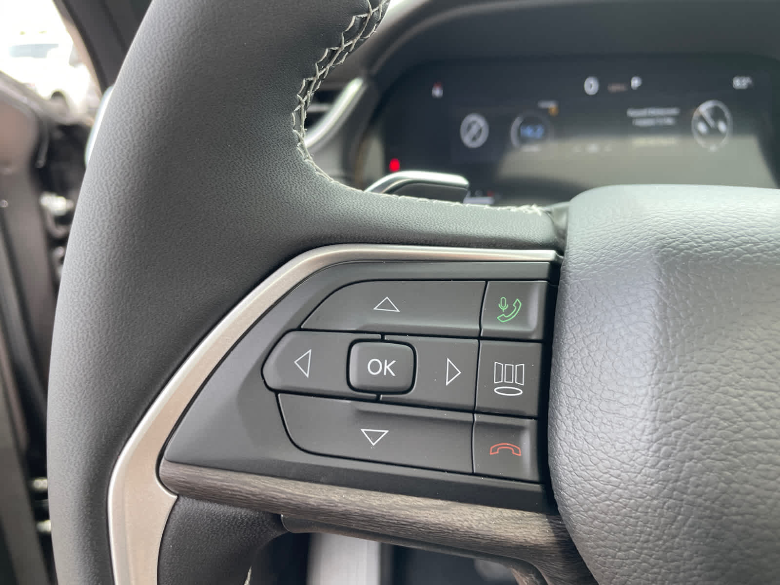 2025 Jeep Grand Cherokee Limited photo 21