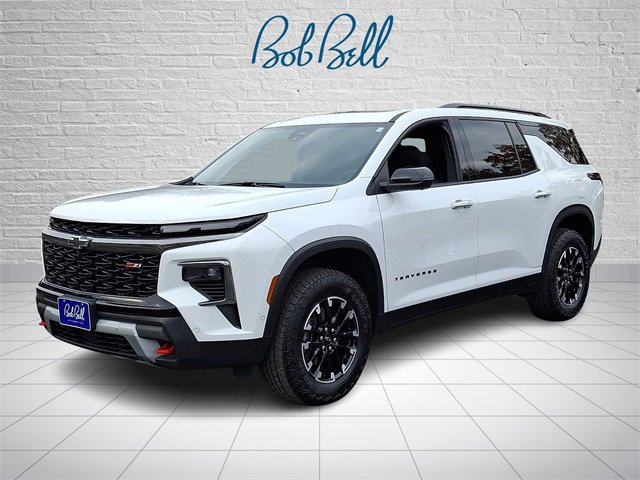 2024 Chevrolet Traverse Z71 photo 3