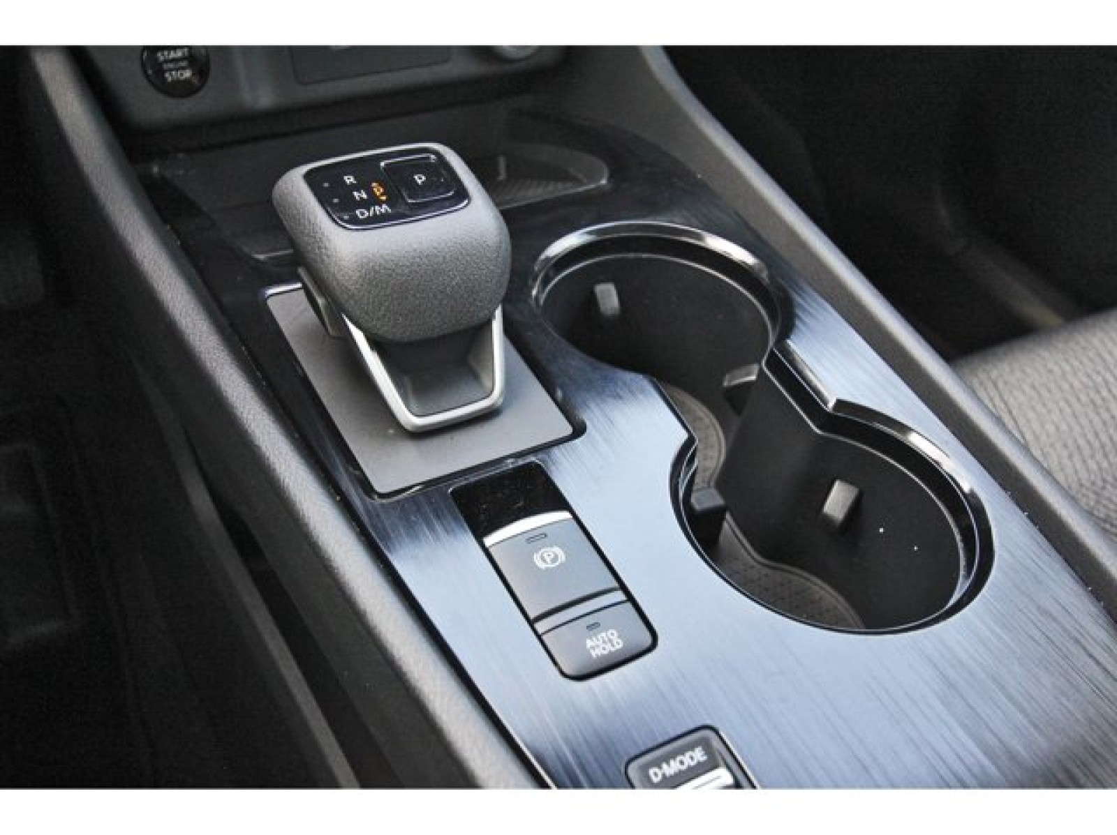 2025 Nissan Rogue SV Black at Robbins Nissan