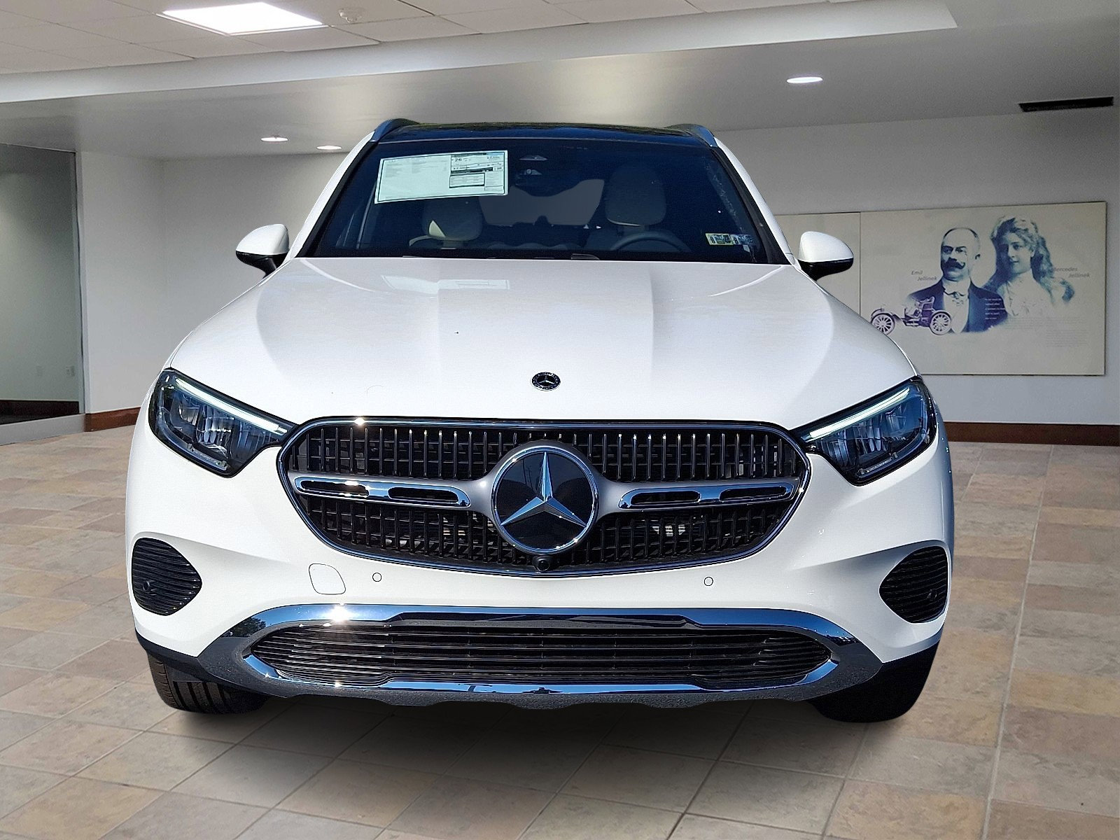 2026 Mercedes Benz GLC 300 4MATIC photo 2