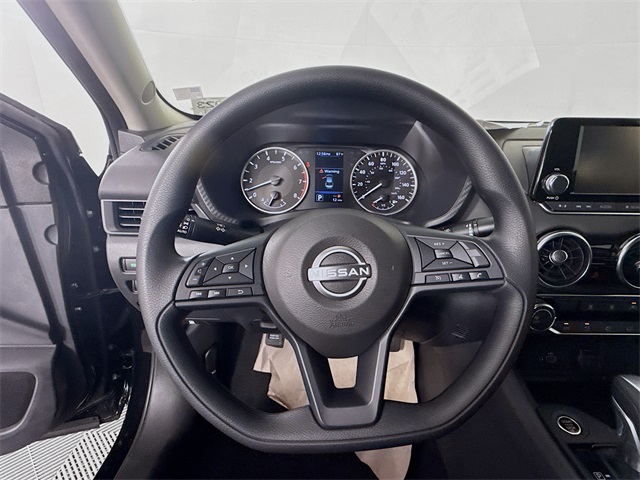 2025 Nissan Sentra S photo 10