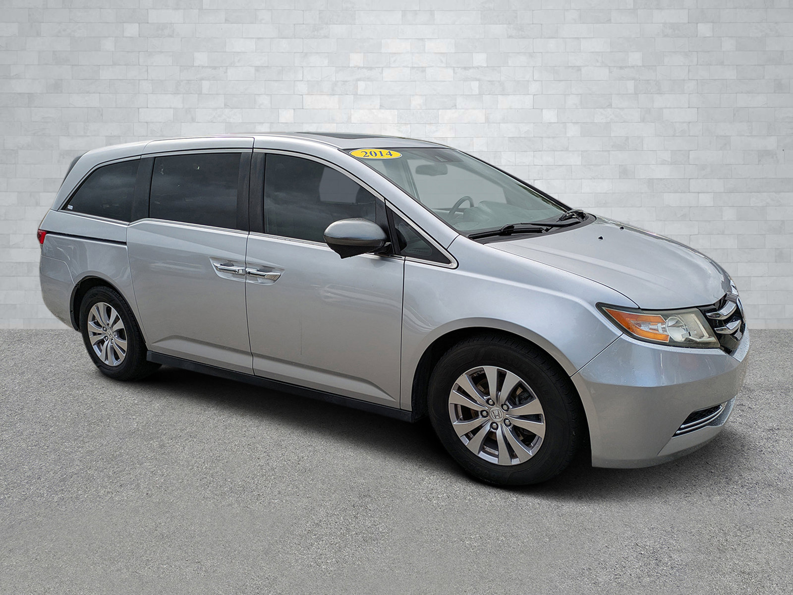 2014 Honda Odyssey EX-L's photo